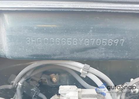 2000 Honda Accord 2.3 Lx from USA, damaged, VIN 3HGCG6656YG705697